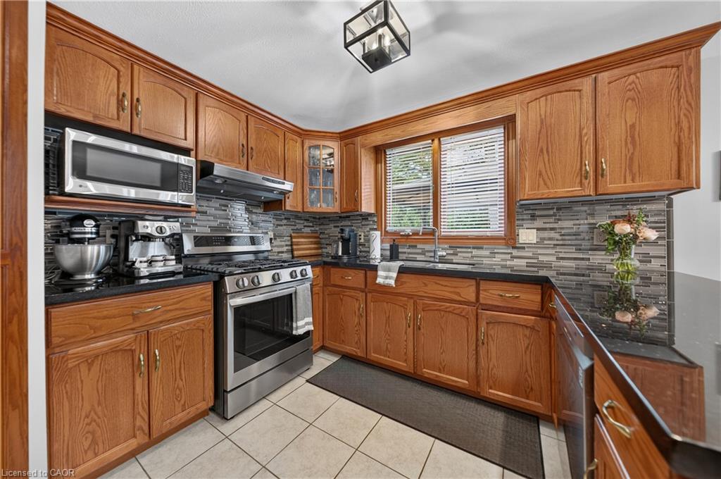 52 Archwood Crescent Property Photo 19