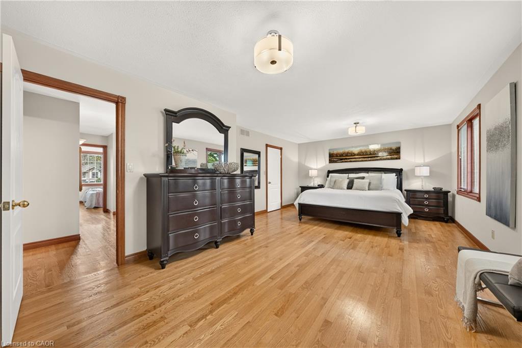 52 Archwood Crescent Property Photo 23