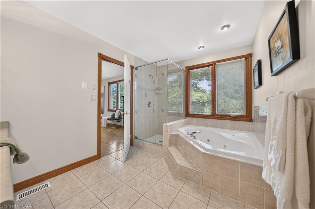 52 Archwood Crescent Property Photo 26