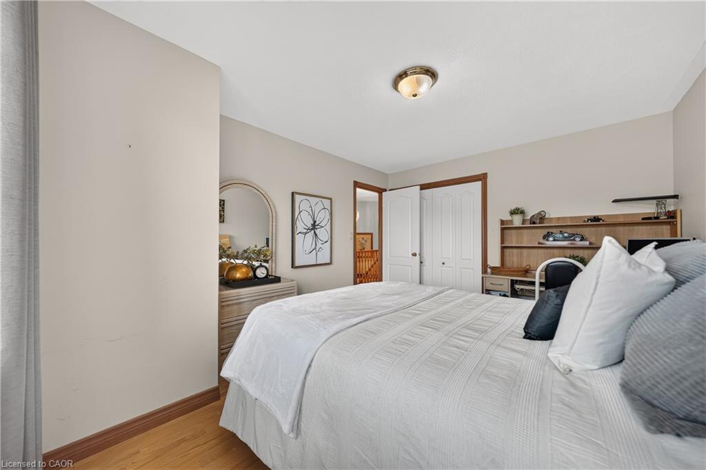 52 Archwood Crescent Property Photo 28