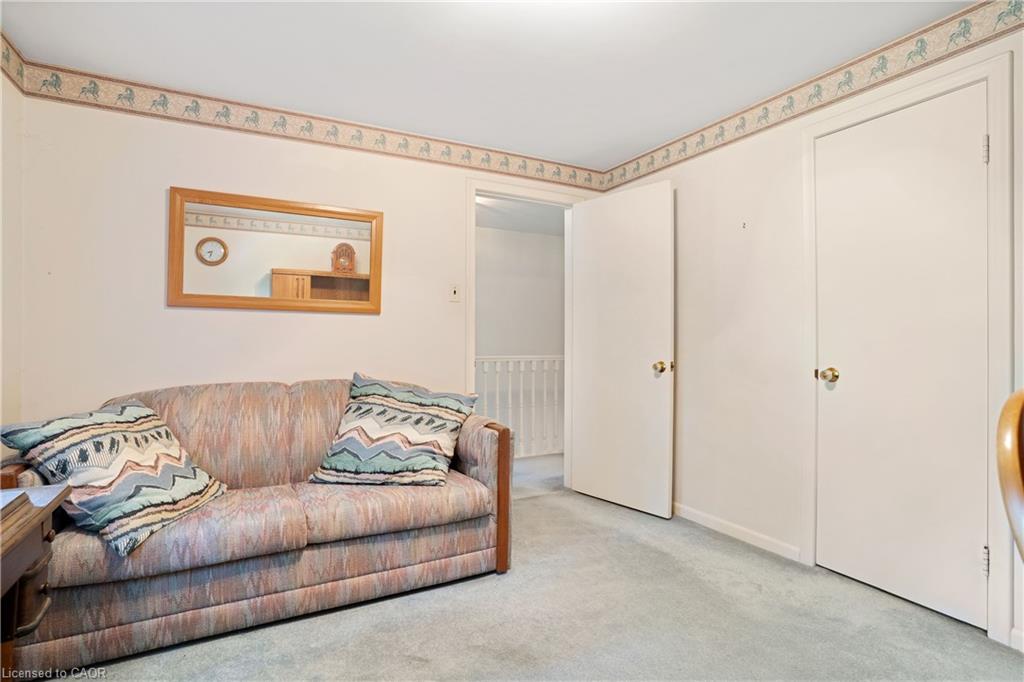 272 Sheldon Avenue N Property Photo 31