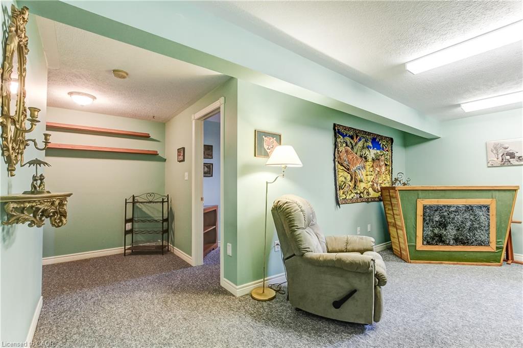 25 Bates Lane Property Photo 28