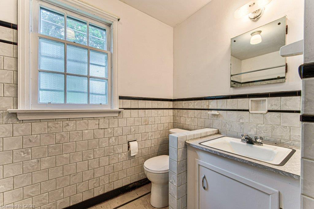 321 Highland Park Property Photo 19