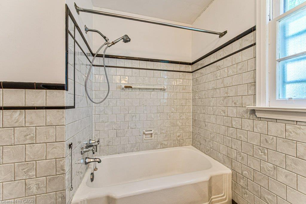 321 Highland Park Property Photo 20