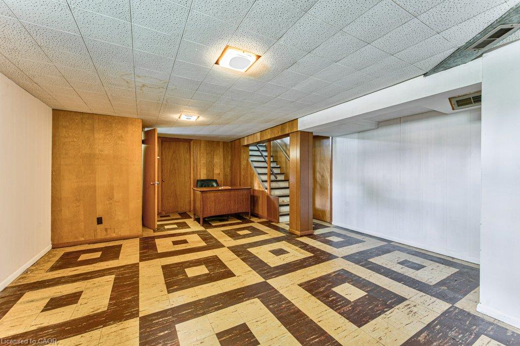 321 Highland Park Property Photo 21
