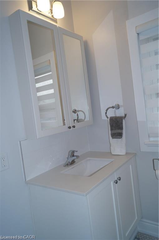 2-63 Holton Avenue S Property Photo 16