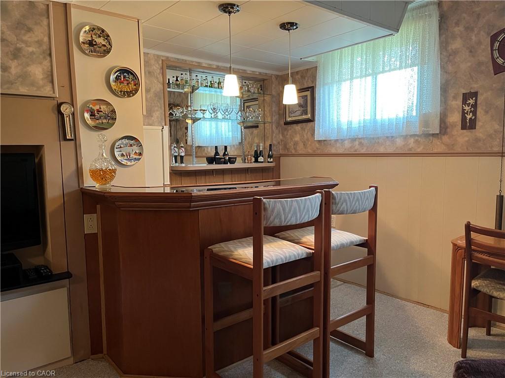 205 Rykert Street Property Photo 16