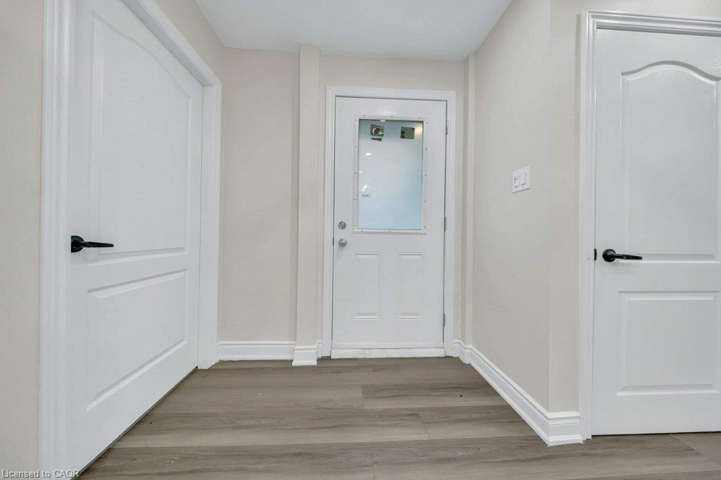 441 West 5th Street Property Photo 5