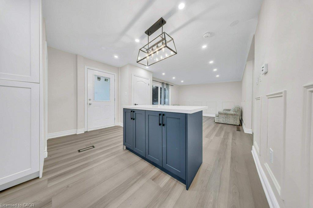 441 West 5th Street Property Photo 13