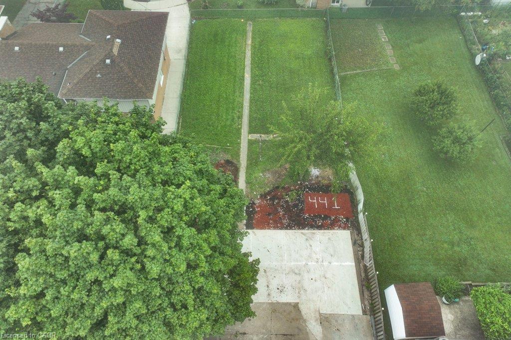 441 West 5th Street Property Photo 40