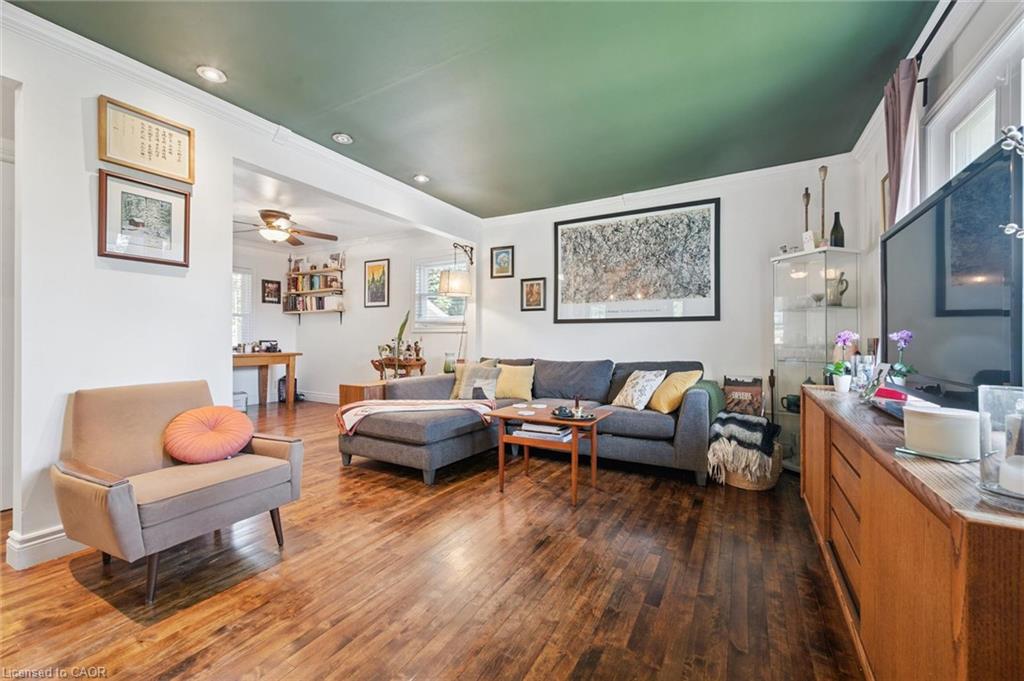 39 Ridgewood Avenue Property Photo 12