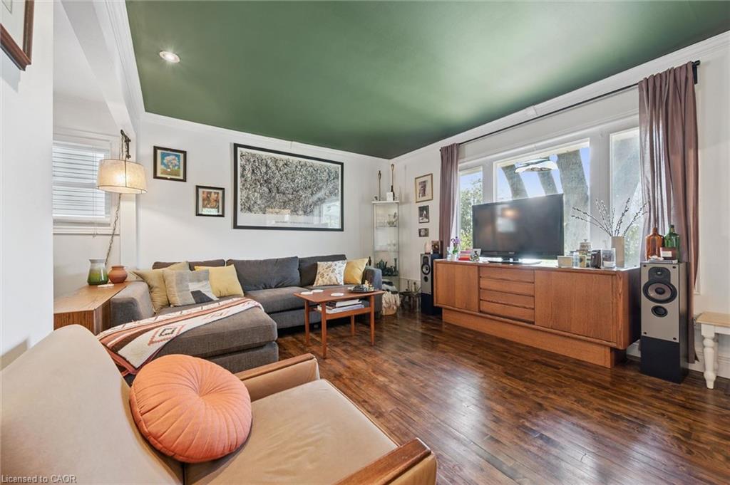 39 Ridgewood Avenue Property Photo 14