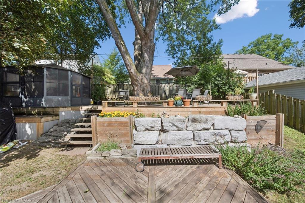 39 Ridgewood Avenue Property Photo 33