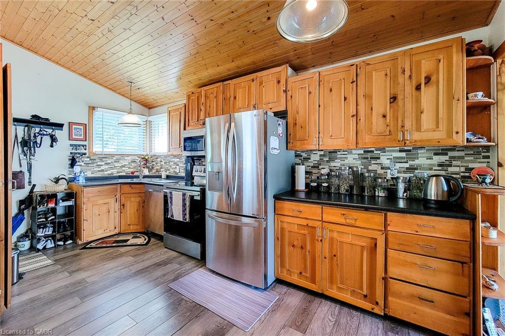 2990 Poplar Avenue Property Photo 18