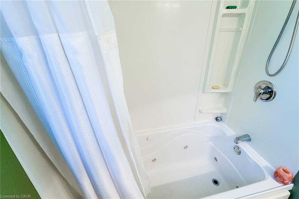 2990 Poplar Avenue Property Photo 25