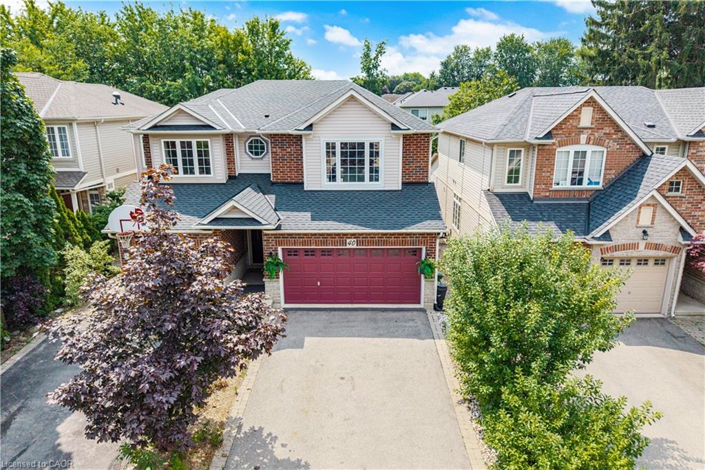 40 Sunnycroft Court Property Photo 1