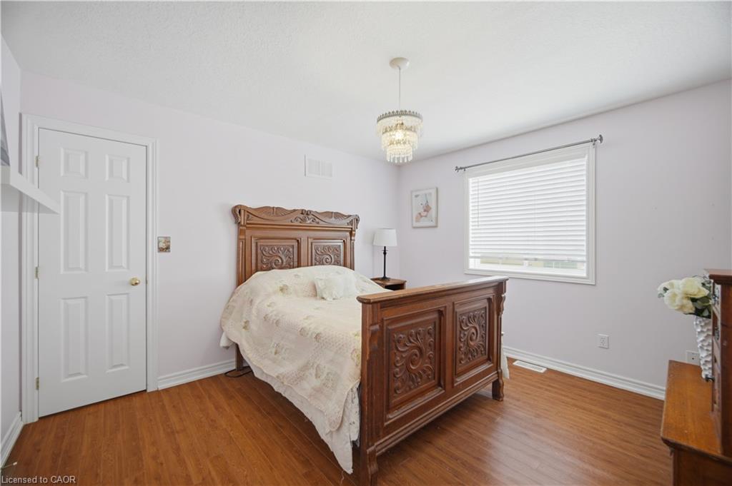 40 Sunnycroft Court Property Photo 30