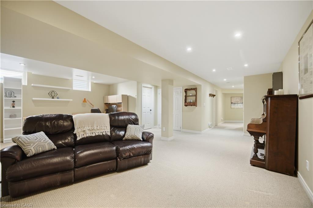 40 Sunnycroft Court Property Photo 37
