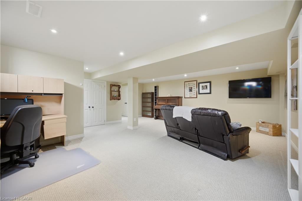 40 Sunnycroft Court Property Photo 39