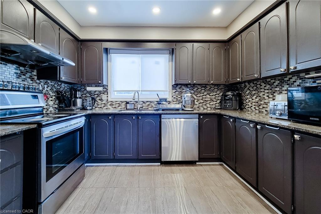 367 Hemlock Avenue Property Photo 29