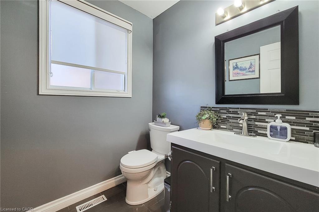 367 Hemlock Avenue Property Photo 32