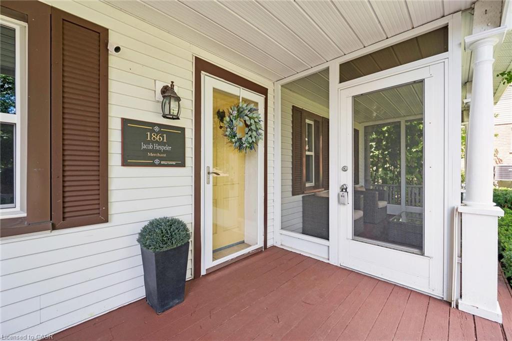 318 Guelph Avenue Property Photo 7
