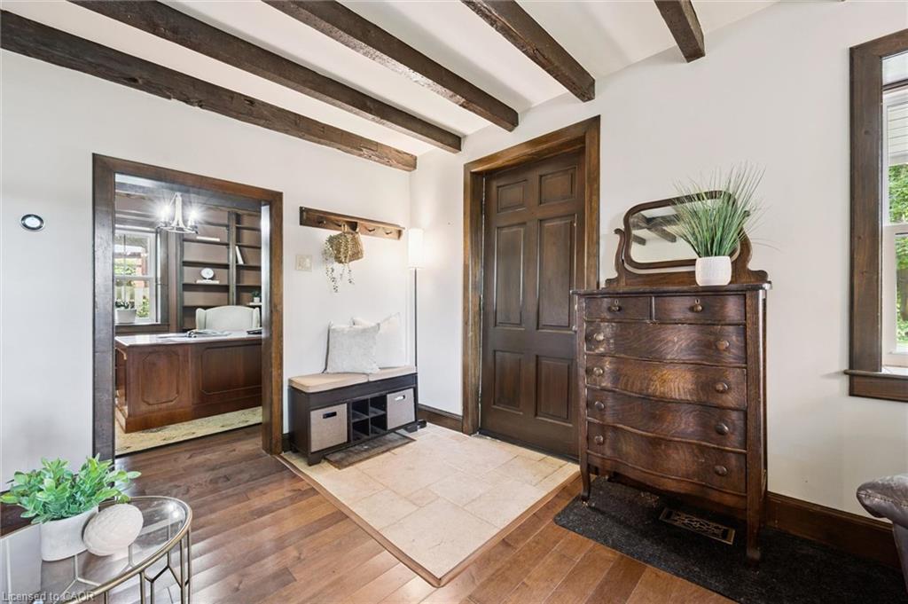 318 Guelph Avenue Property Photo 8