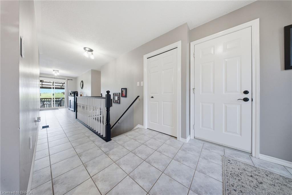 68 Allensgate Drive Property Photo 4