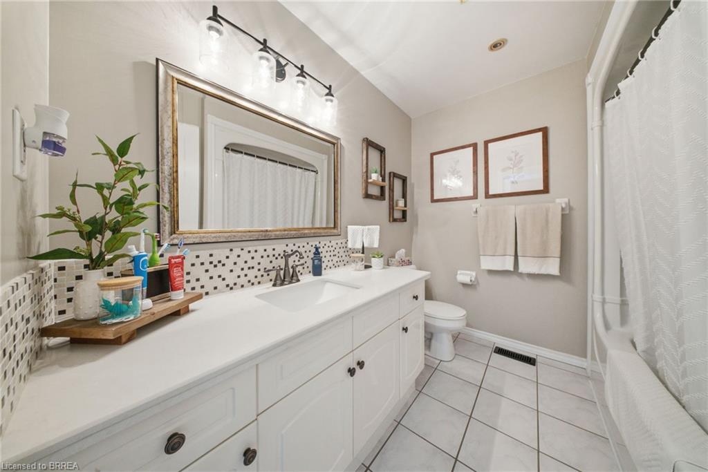 68 Allensgate Drive Property Photo 18