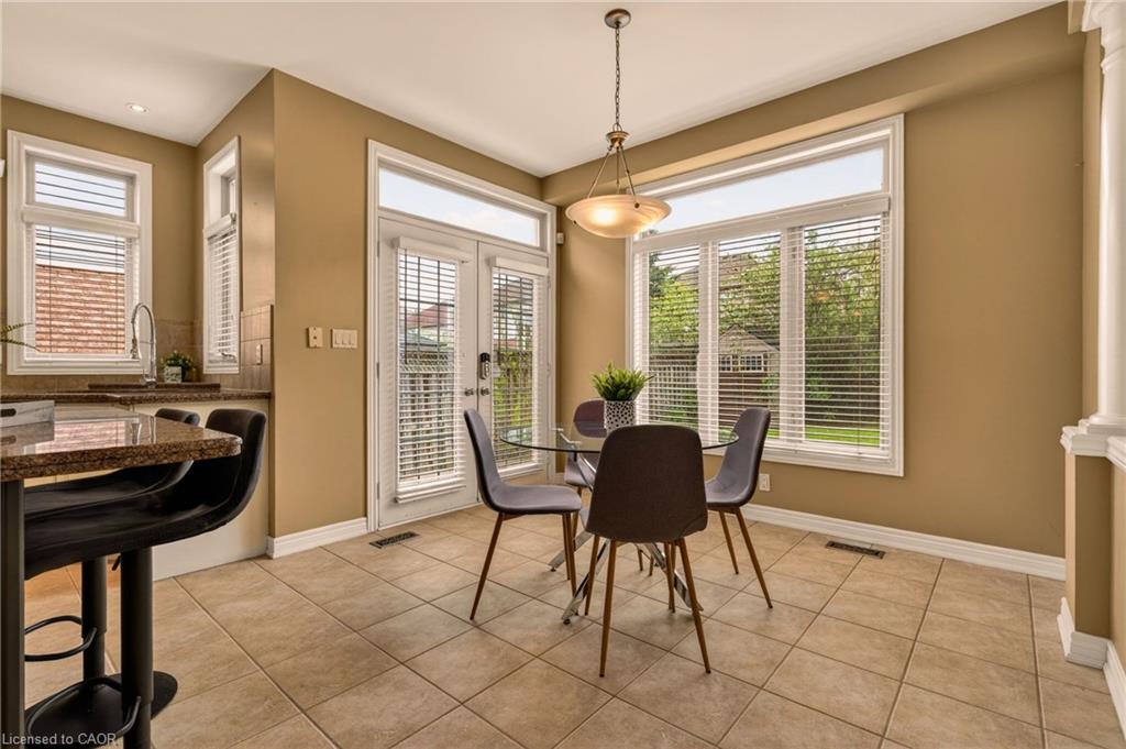 76 Moorland Crescent Property Photo 17
