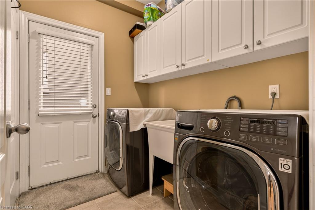 76 Moorland Crescent Property Photo 25