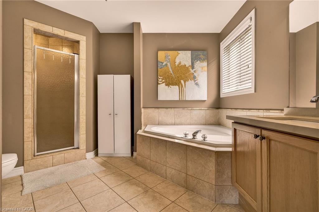 76 Moorland Crescent Property Photo 31