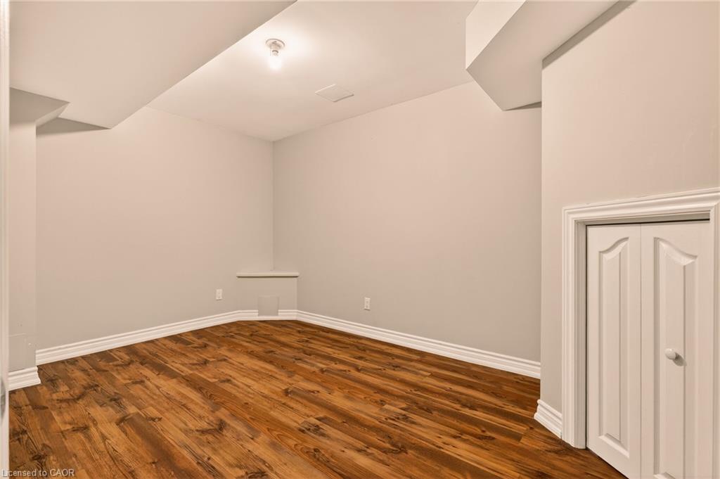 76 Moorland Crescent Property Photo 43