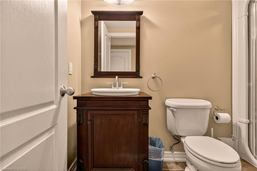 76 Moorland Crescent Property Photo 44