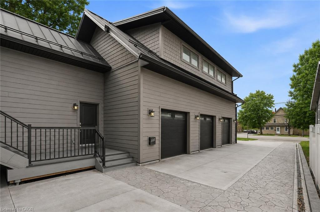 207 Beach Boulevard Property Photo 4