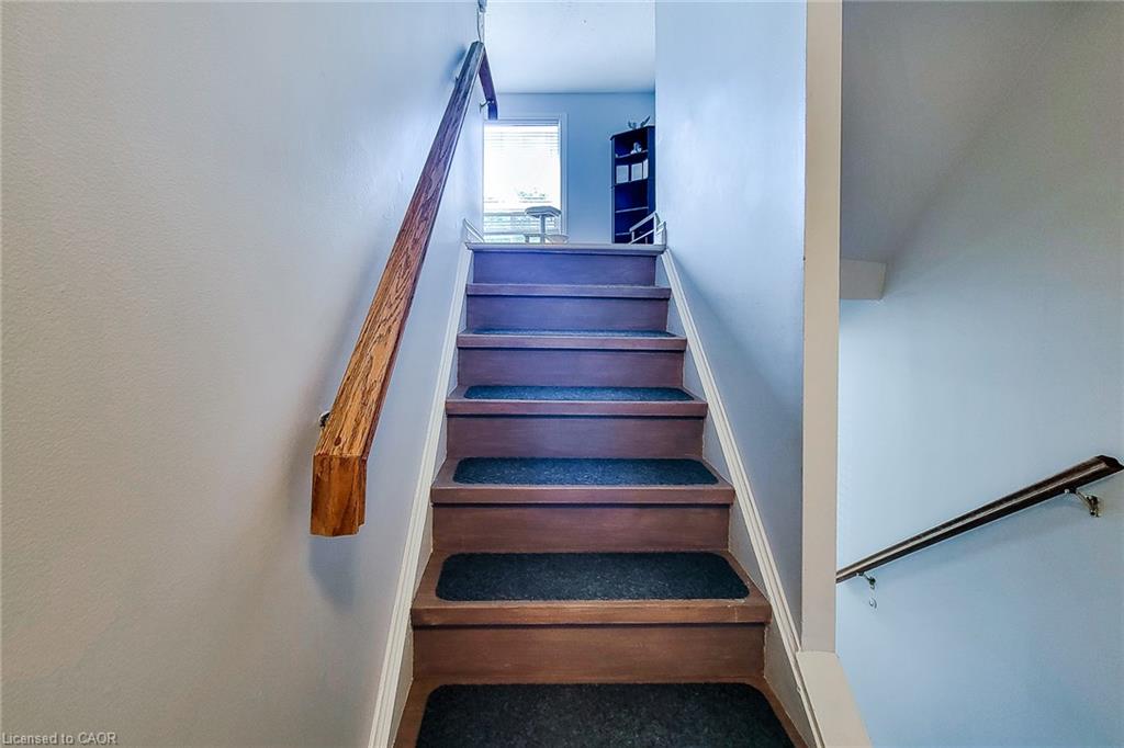 3-40 Summercrest Drive Property Photo 18