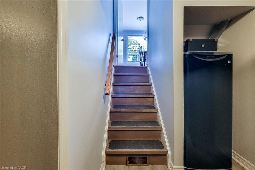 3-40 Summercrest Drive Property Photo 35