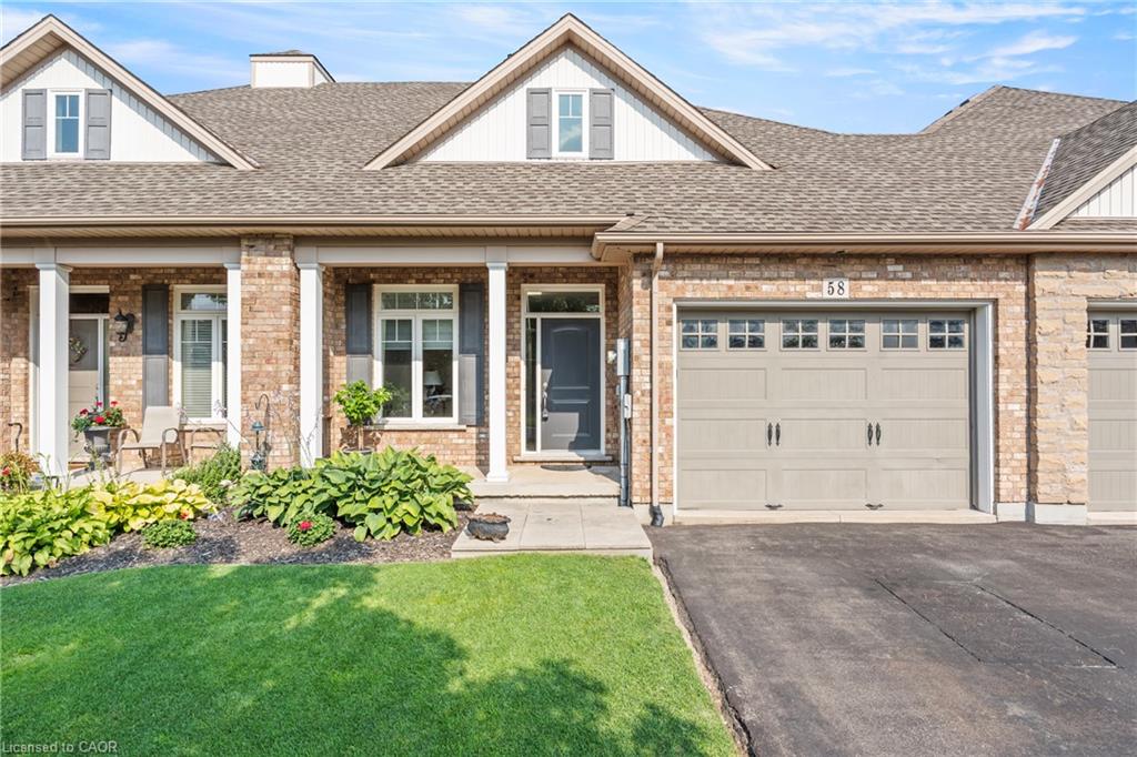 58 Videl Crescent N Property Photo 2