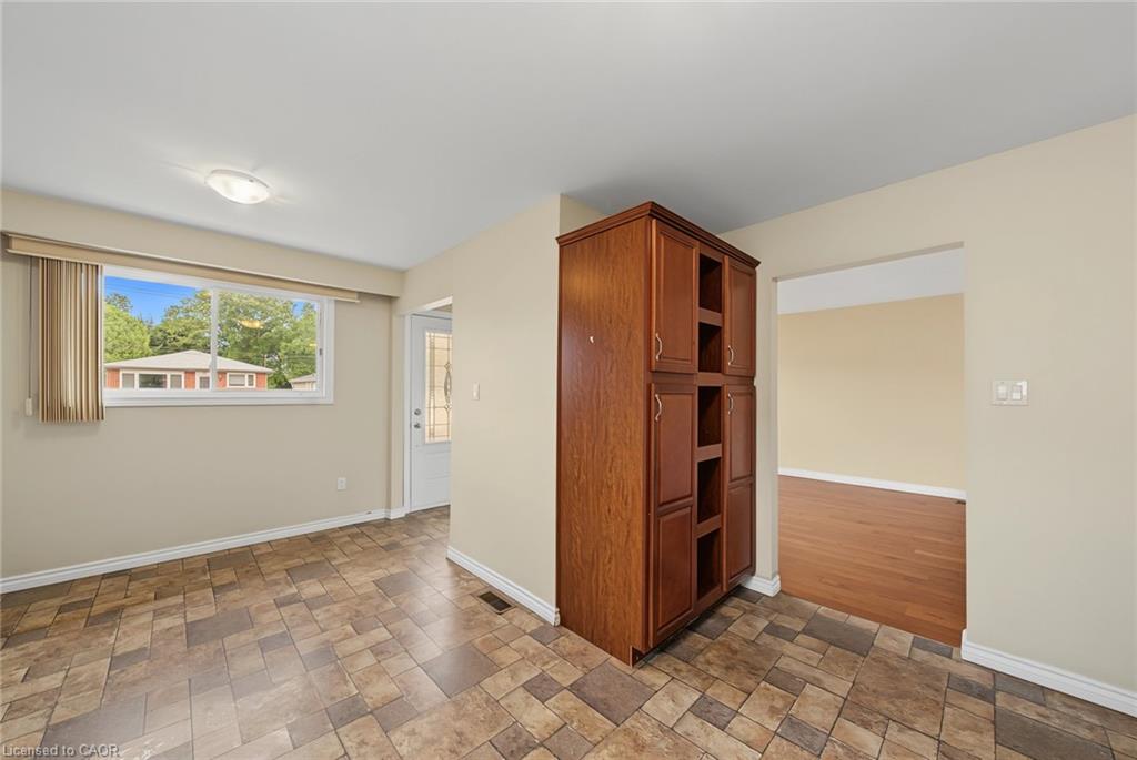 59 Aterno Drive Property Photo 8