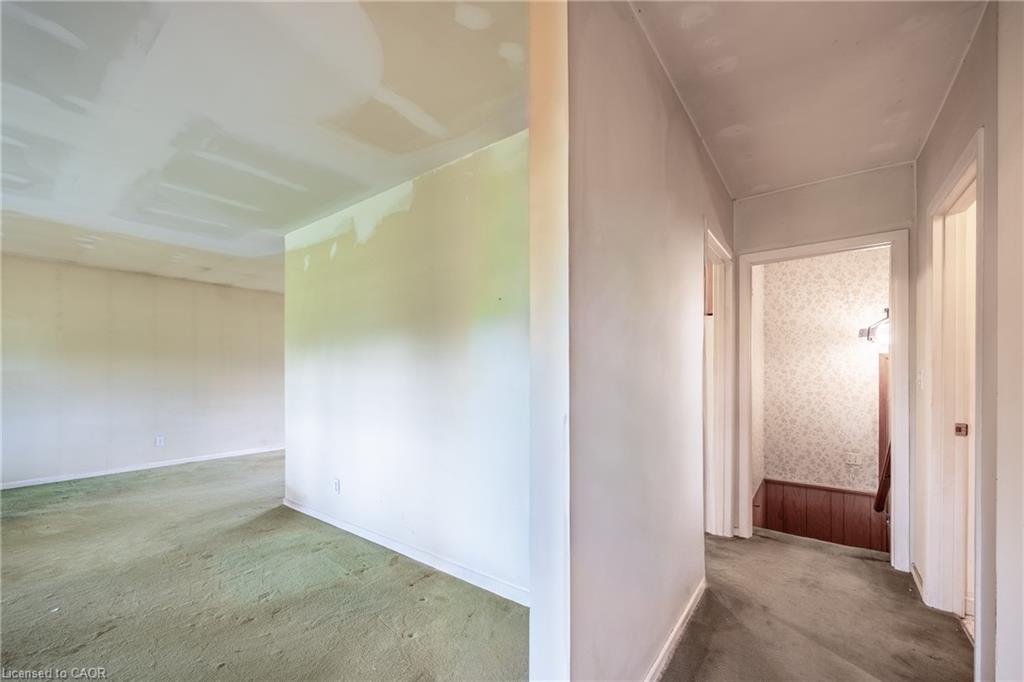 107 Erie Street Property Photo 10