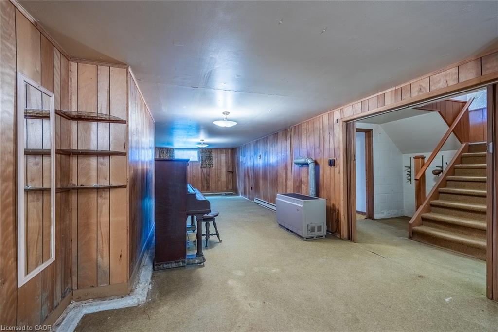 107 Erie Street Property Photo 20