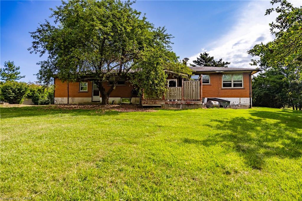 107 Erie Street Property Photo 33