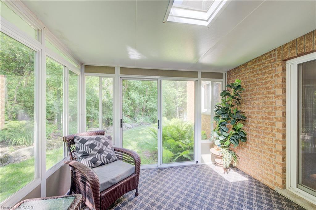 7664 Maltby Road E Property Photo 11