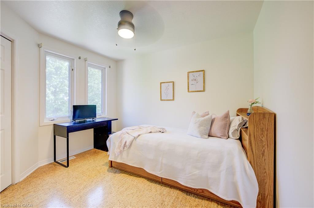 7664 Maltby Road E Property Photo 27