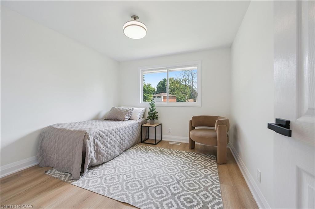 299 Dale Crescent Property Photo 19