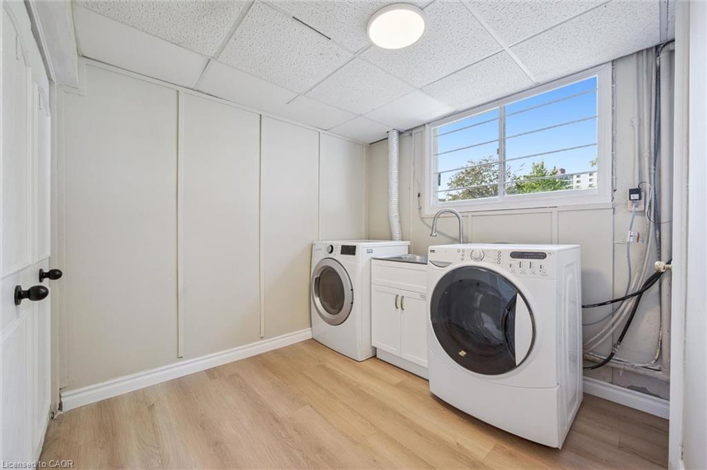 299 Dale Crescent Property Photo 30