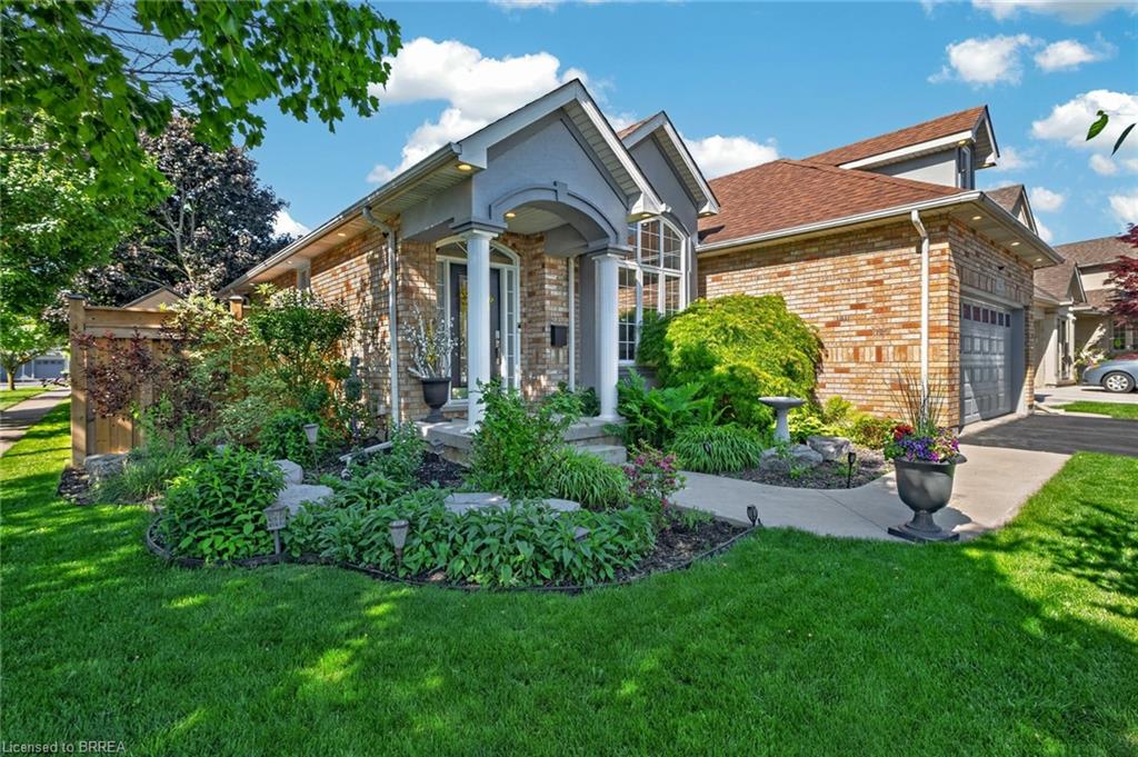 62 Varley Crescent Property Photo 1