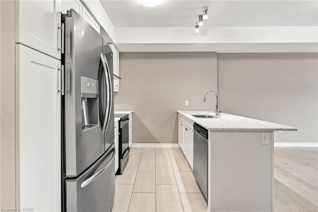 12 Wheat Lane Property Photo 11