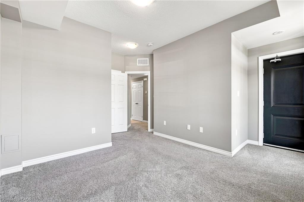12 Wheat Lane Property Photo 18