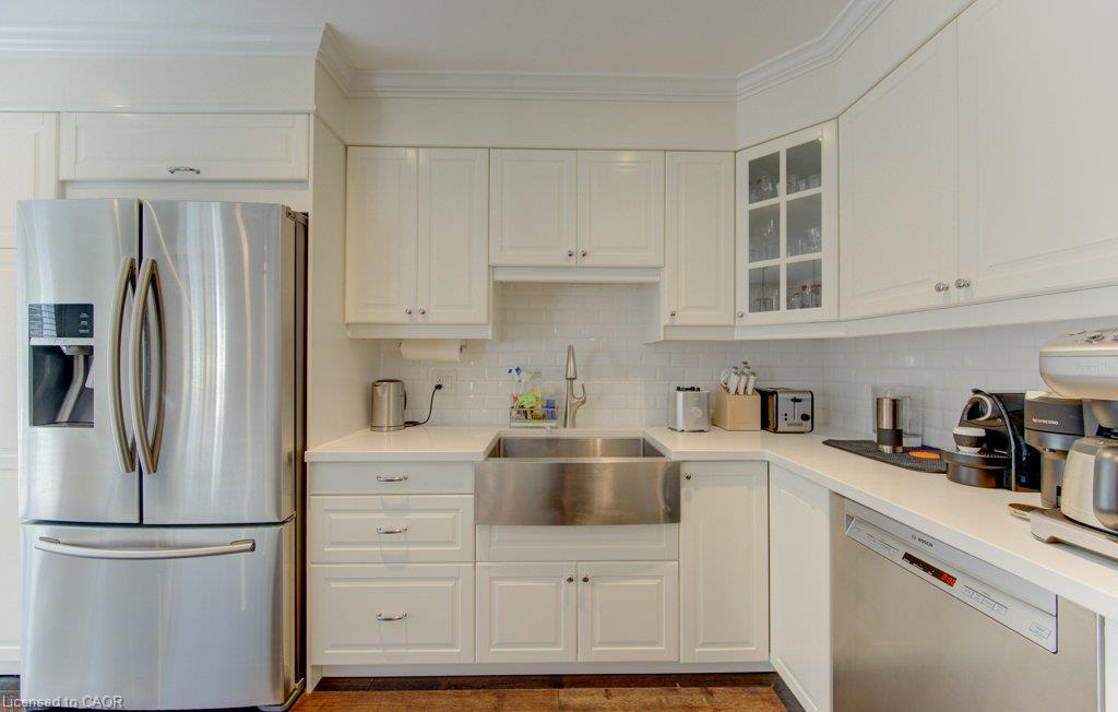 53-3045 New Street Property Photo 8